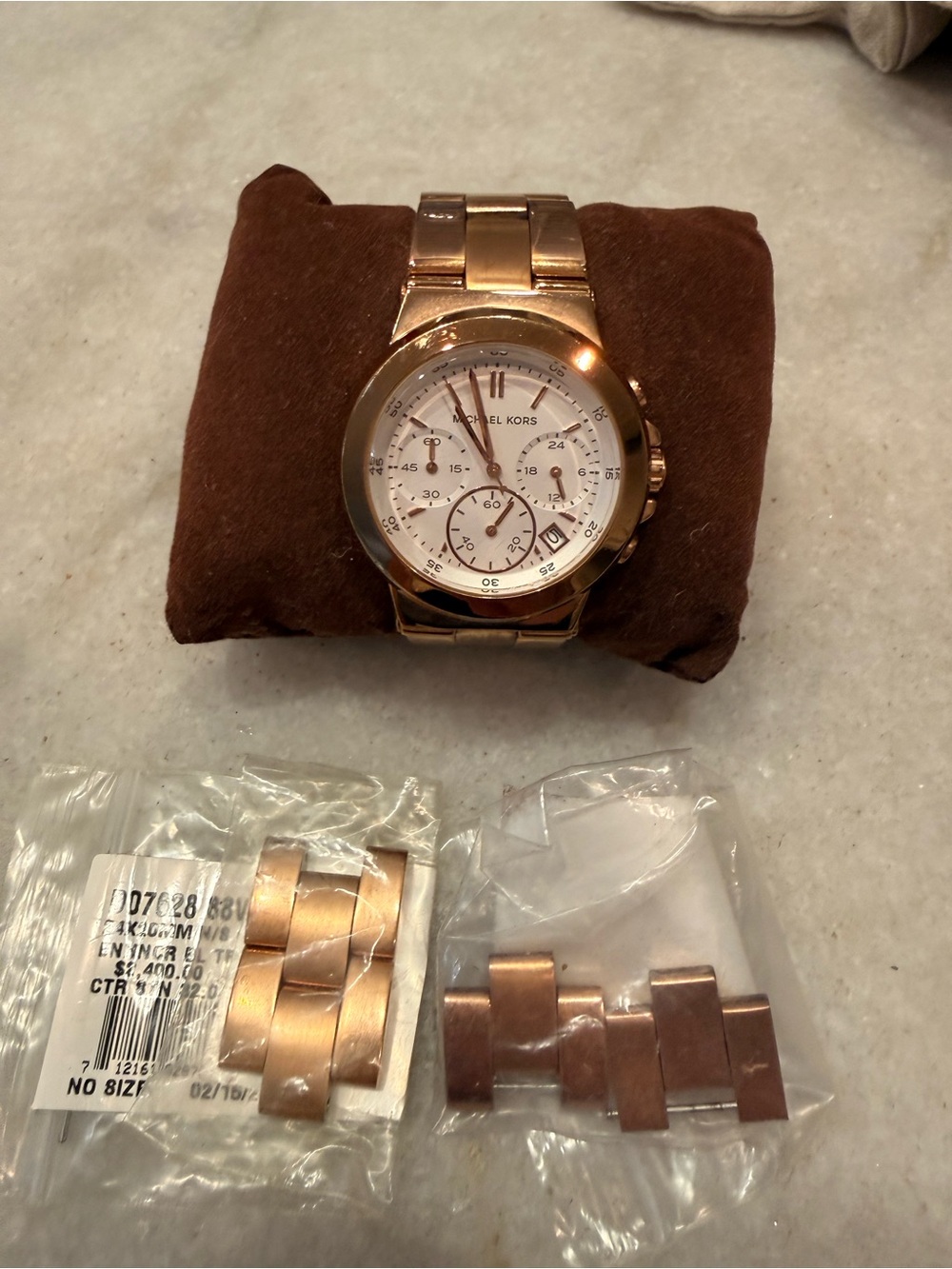 Michael Kors Runway woman’s rose gold stainless steel watch
